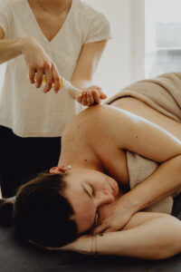 Massage prénatal relaxant pour femme enceinte à Toulouse